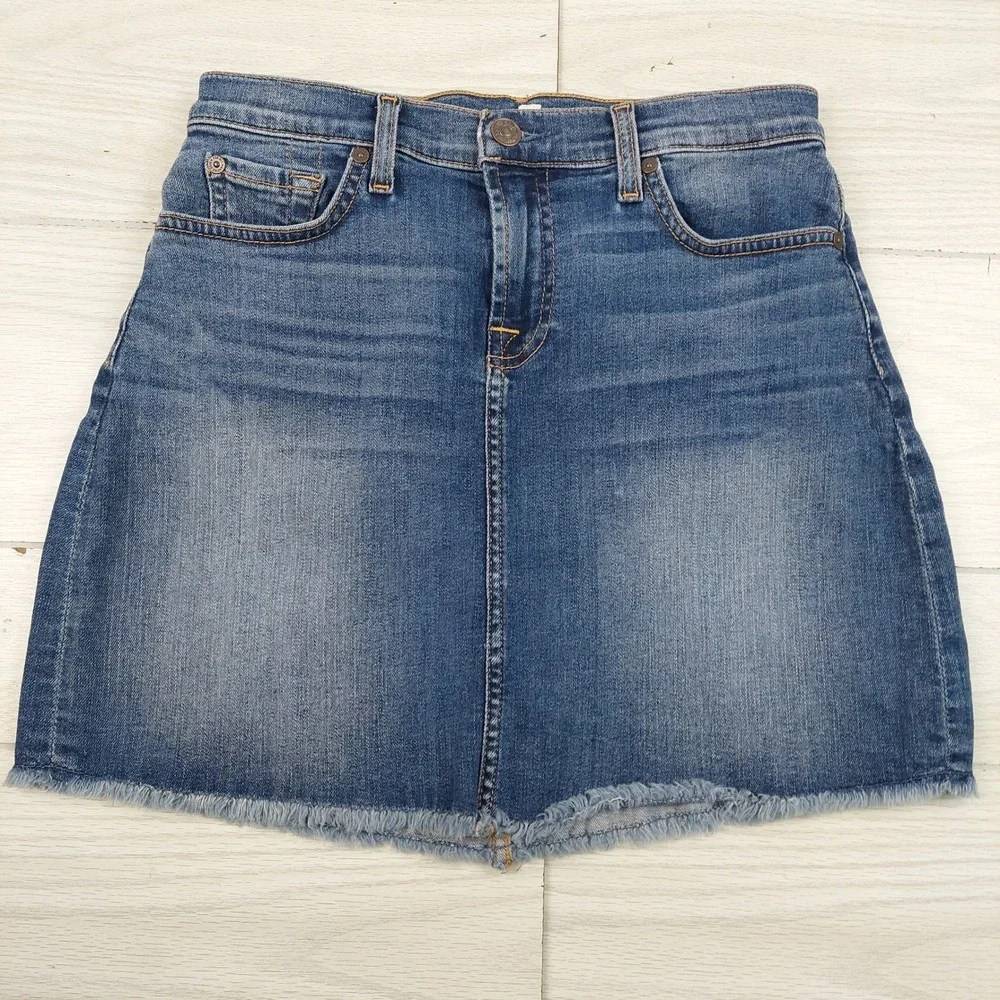 7 For All Mankind Denim Mini Skirt 26 Frayed Hem Blue Y2K‎ Summer Chic Boho